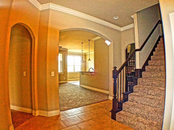 3rd image of 10809 NW 36th Ter