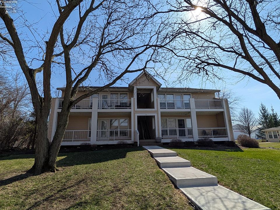 1st image of 311 N Lake Pine Dr APT A