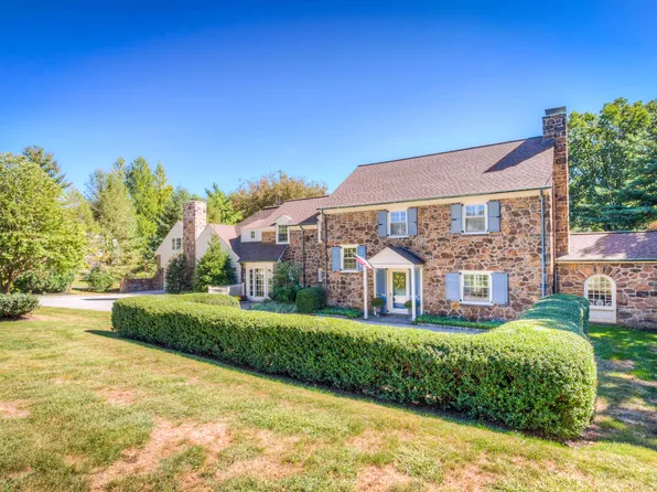 506 Hillbrook Rd, Bryn Mawr, PA 19010