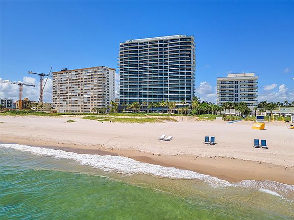 4th image of 1116 N Ocean Boulevard #602