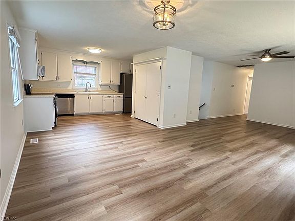 4th image of 133 Wichita Ln