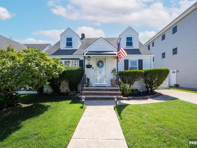 82 Union Street, East Rutherford, NJ, 07073