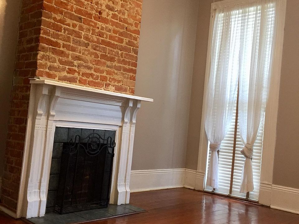 2nd image of 4713 Chestnut St