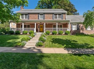 6965 Valley Rd, Kansas City, MO 64113