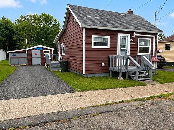 2nd image of 134 Stanley St