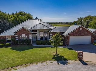 105 Jason Ct, Stephenville, TX 76401