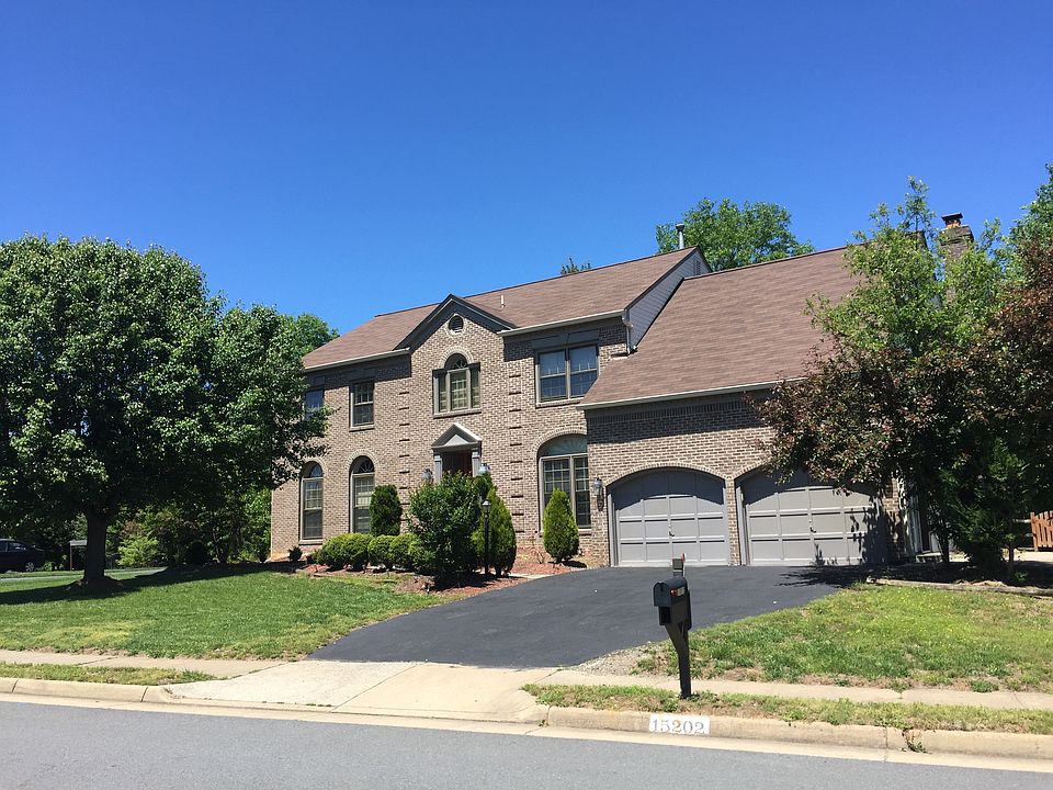 1st image of 15202 Wetherburn Dr