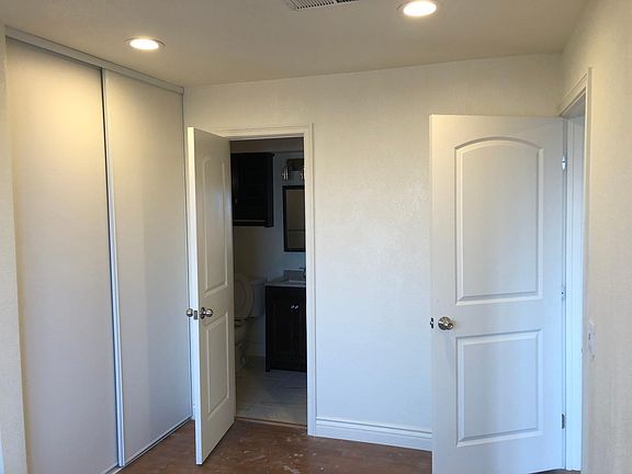 4th image of 183 Dennis Dr #A