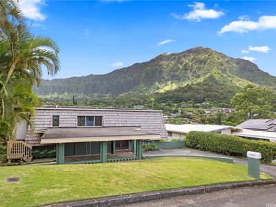 1234 Lola Pl, Kailua, HI, 96734