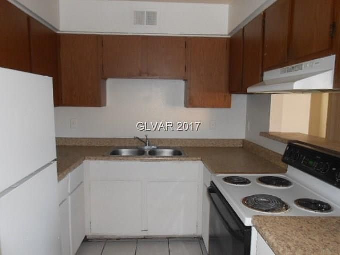2nd image of 4725 Convaire Ave APT 1