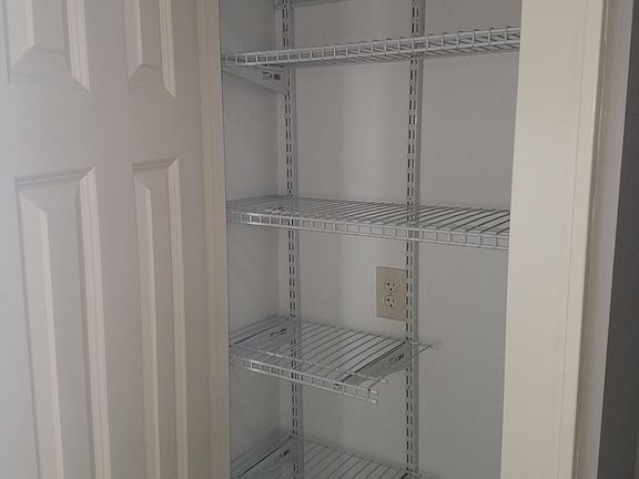 3rd image of 514 E Barbee Ave APT 3
