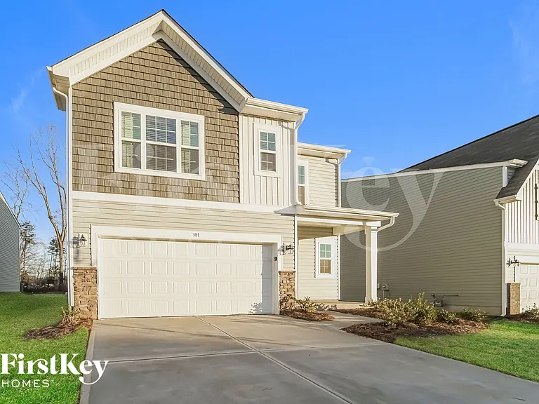 381 Hollingswood Dr — Photo 2