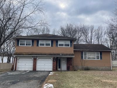 24 Sunset Dr, Whippany, NJ, 07981