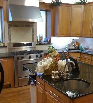 Main Floor - Kitchen