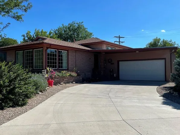 91 Circle Dr, La Junta, CO 81050