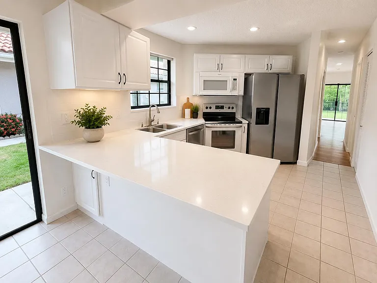8644 Eagle Run Dr #18 — Photo 15