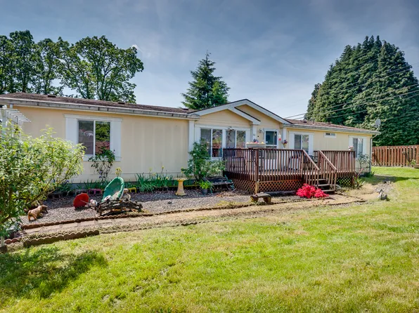 1161 Cowlitz St, Saint Helens, OR 97051