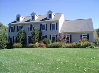 95 Nut Plains Rd, Guilford, CT 06437