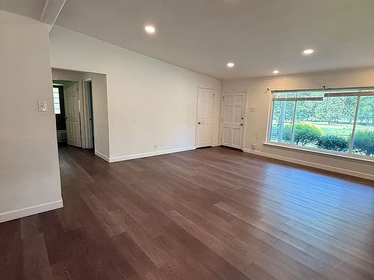 1534 Rabe Dr — Photo 8