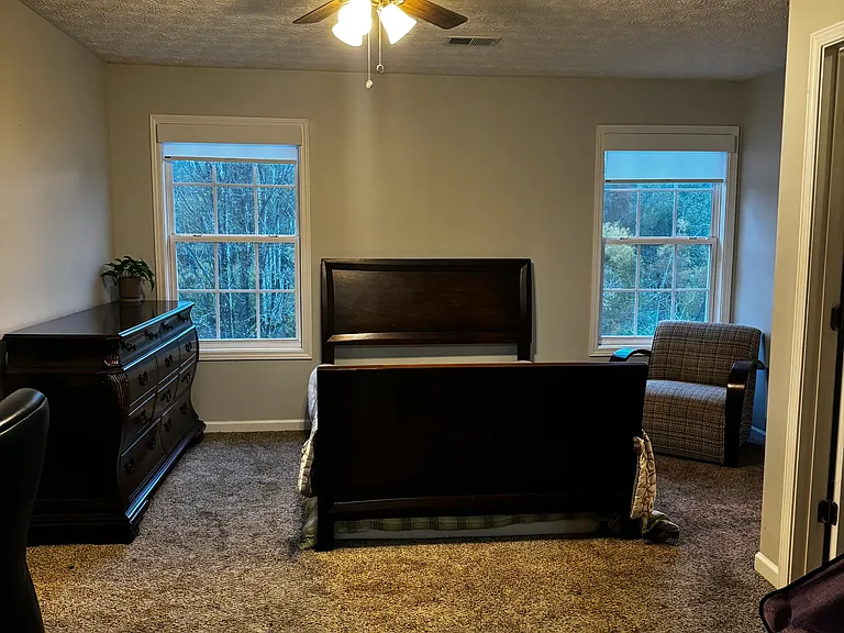 138 Creekwood Dr — Photo 11