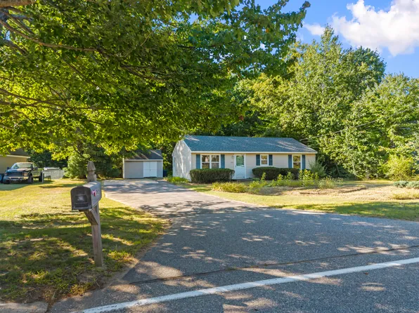 352 Granite St Extension, Biddeford, ME 04005