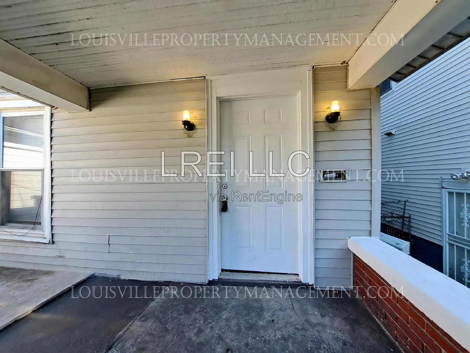 3 bed, 1.5 bath, 1367 sqft, $1,145 — Photo 2
