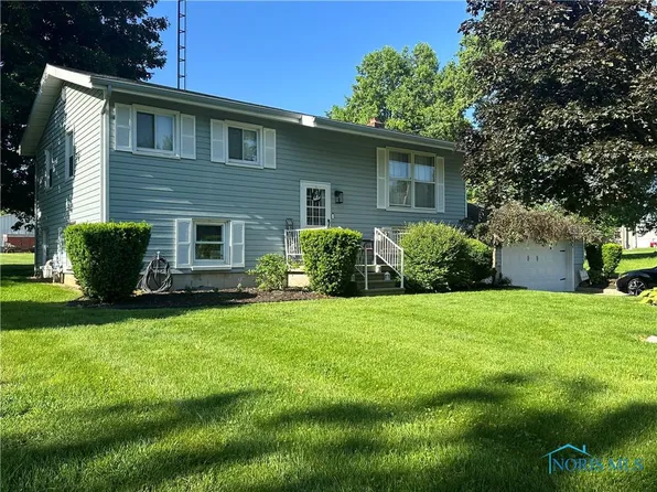 313 E 7th St, Sycamore, OH 44882