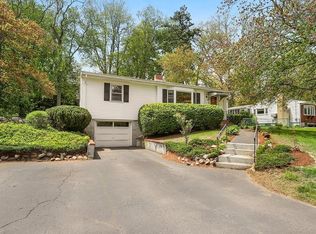 124 Azalea Dr, Norwood, MA 02062