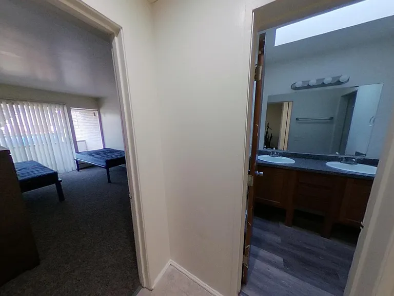 Park Plaza — Photo 20