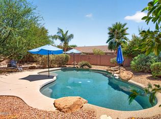 2355 E La Costa Pl, Chandler, AZ 85249