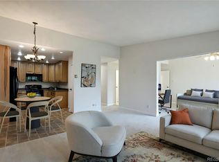 Heather Gardens, Aurora, CO 80014