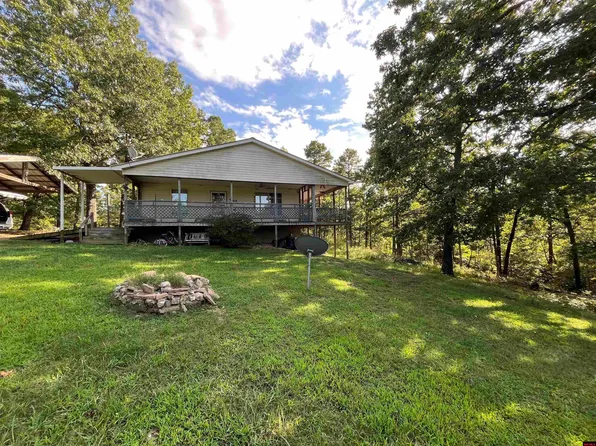 109 Bradley Ln, Yellville, AR 72687