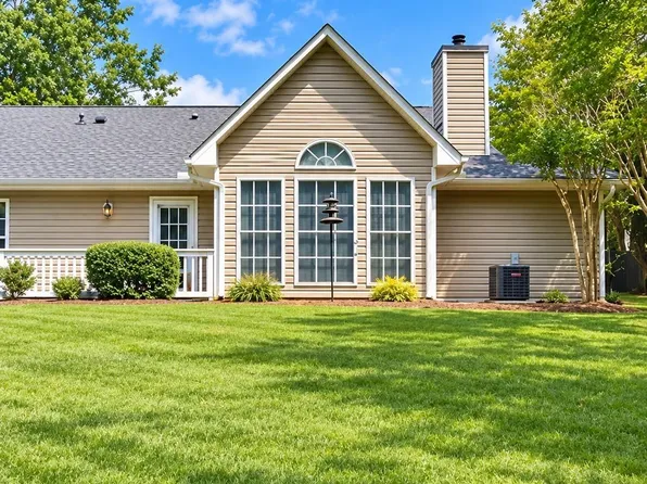 21160 Cold Spring Ln, Cornelius, NC 28031