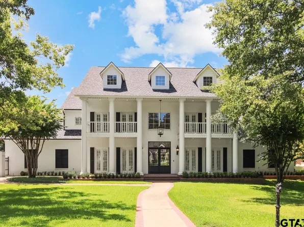 2002 Canberra Ct, Tyler, TX 75703