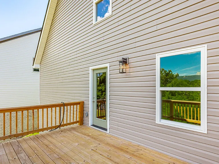 3613 Pickering Ave — Photo 14