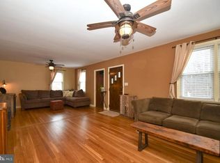 2208 Turkey Point Rd, Essex, MD 21221