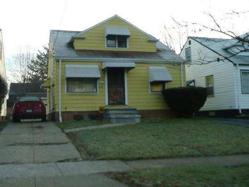1st image of 4283 E 163rd St