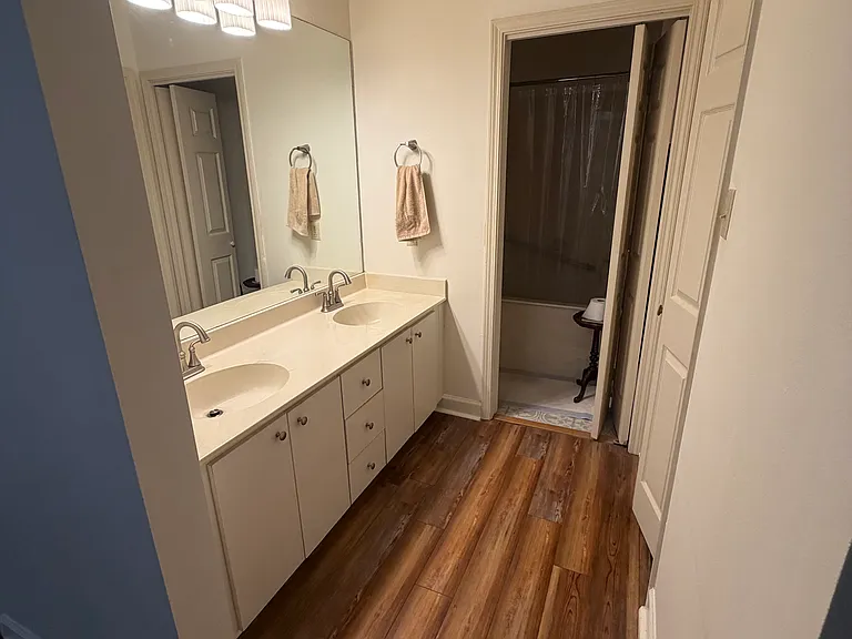 1725 Oakdale Dr — Photo 25