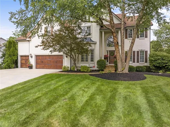 14545 Horton St, Overland Park, KS 66223