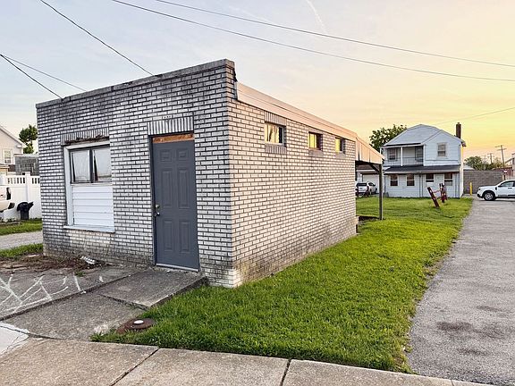 2nd image of 428 Norway St