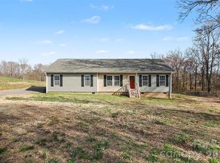 193 Back Acres Ln, Kannapolis, NC 28081