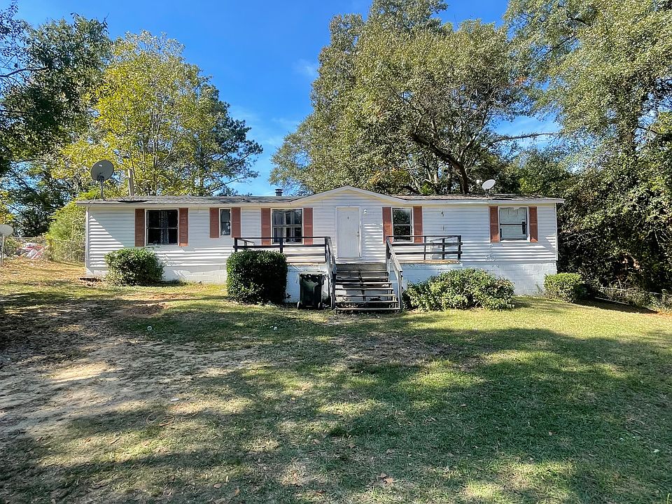 1st image of 22 Forest Hill Dr