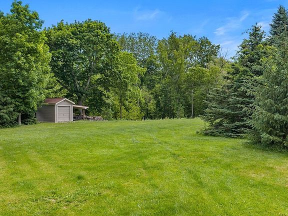 2nd image of 3489 Creek Rd Lot 61