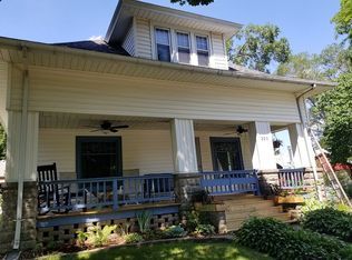 320 S 2nd St, West Branch, IA 52358