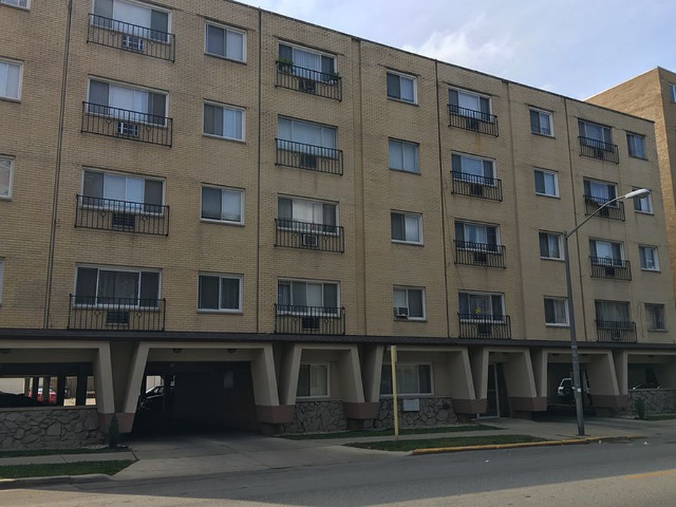 1st image of 2920 N Harlem Ave APT 5J