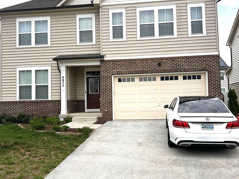 9875 Selkie Ln #BASEMENT — Photo 1