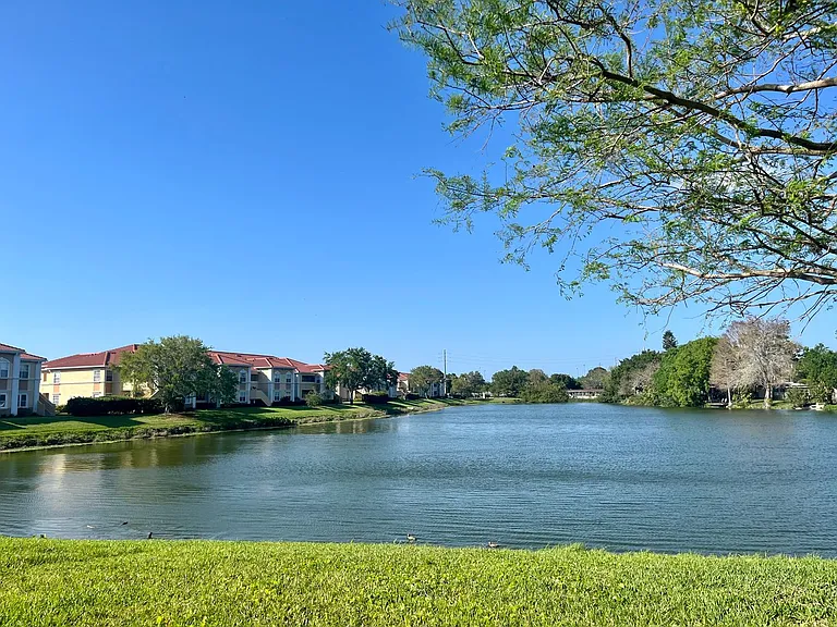 1050 Villagio Cir #106 — Photo 3