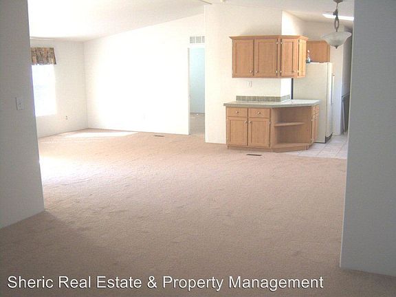 2nd image of 57709 Pueblo Trl