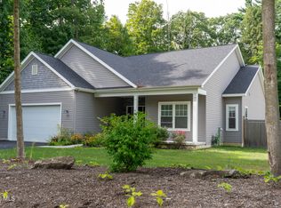 487 Grand Ave, Saratoga Springs, NY 12866