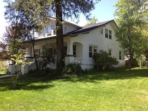 Front from NE corner